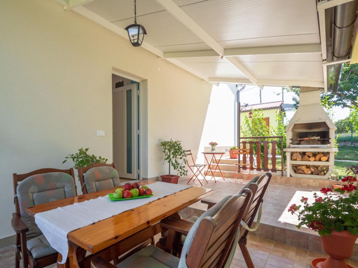 Holiday Home Branka By Interhome Штиньян Экстерьер фото